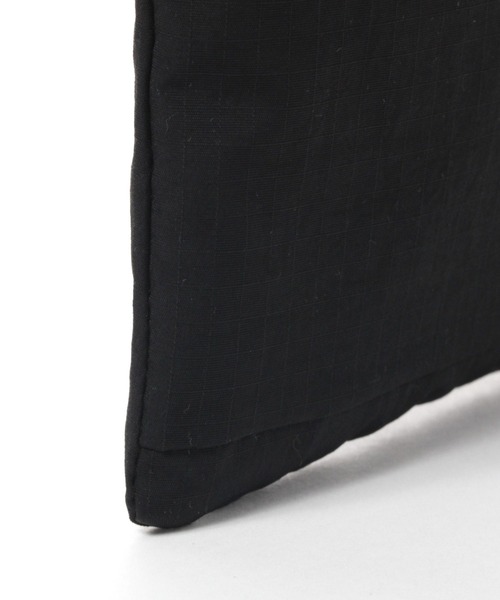 LAKOLE（ラコレ）の「ポーチツキマルチショルダー / 109566（ショルダーバッグ・メンズ・ブラック/カーキ/ベージュ・FREE）」の9枚目の写真