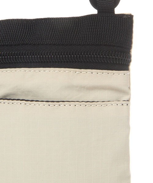 LAKOLE（ラコレ）の「ポーチツキマルチショルダー / 109566（ショルダーバッグ・メンズ・ブラック/カーキ/ベージュ・FREE）」の5枚目の写真