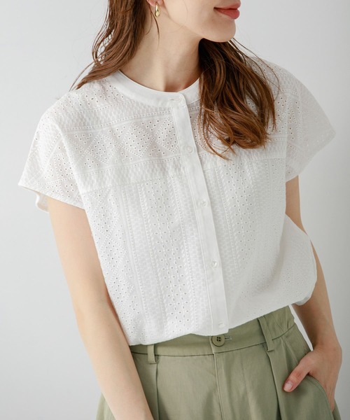 URBAN RESEARCH Sonny Label（アーバンリサーチサニーレーベル）の「バンドカラーコットンレースシャツ（シャツ/ブラウス・レディース・ピンク/ブルー系その他/ロイヤルブルー/オフホワイト/ブラック・FREE）」の6枚目の写真