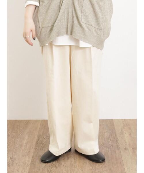 Samansa Mos2(サマンサ モスモス)の「ベルト付センタープレスパンツ(その他パンツ・レディース・モカ/ネイビー/カーキ/キナリ・F)」の2枚目の写真