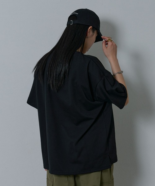 COLONY 2139(コロニートゥーワンスリーナイン)の「16OE天竺プリント半袖T(Tシャツ/カットソー・メンズ・ブラック/ホワイト・MEDIUM/LARGE)」の5枚目の写真
