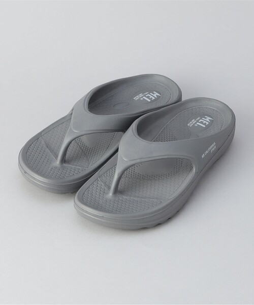 MEI（メイ）の「MEI（メイ）トングサンダル（サンダル・レディース・ホワイト/ブラック/グレー・S/L/M）」の3枚目の写真