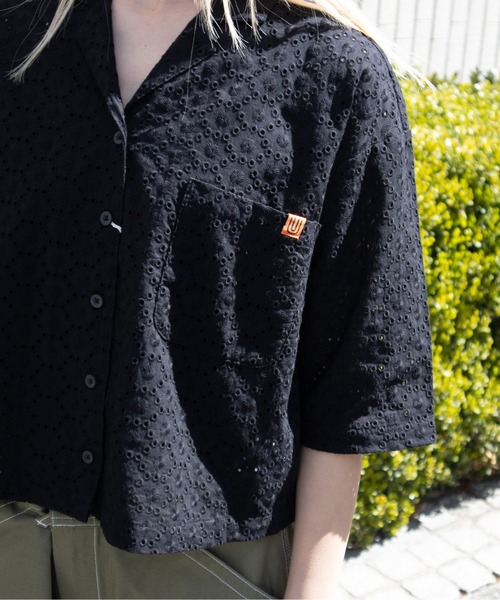 UNIVERSAL OVERALL（ユニバーサルオーバーオール）の「オープンカラーシャツ / 半袖シャツ / OPEN COLLAR SHIRT（シャツ/ブラウス・レディース・ホワイト/ブラック・F）」の9枚目の写真