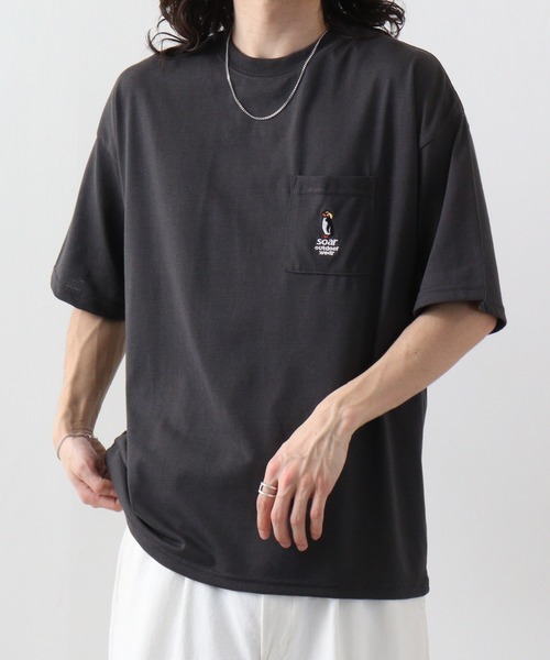 FUNALIVE（ファンアライブ）の「オーバーサイズ ワンポイントアニマル刺繍Tシャツ　半袖（Tシャツ/カットソー・メンズ・ダークグリーン/スミクロ/サックスブルー系/ホワイト/ネイビー/ブラック/ホワイト系/ライトグリーン系・M/LL/L）」の4枚目の写真