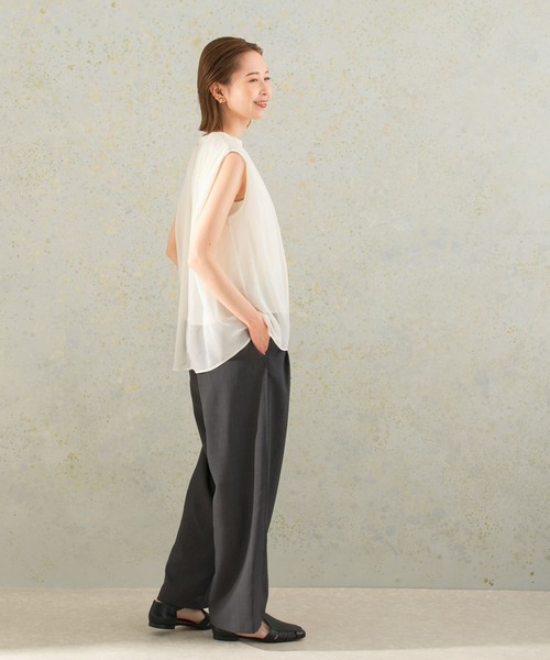 URBAN RESEARCH ROSSO WOMEN（アーバンリサーチ　ロッソ）の「シアーギャザーブラウス（シャツ/ブラウス・レディース・ブラウン/アイボリー/ブラック・FREE）」の7枚目の写真