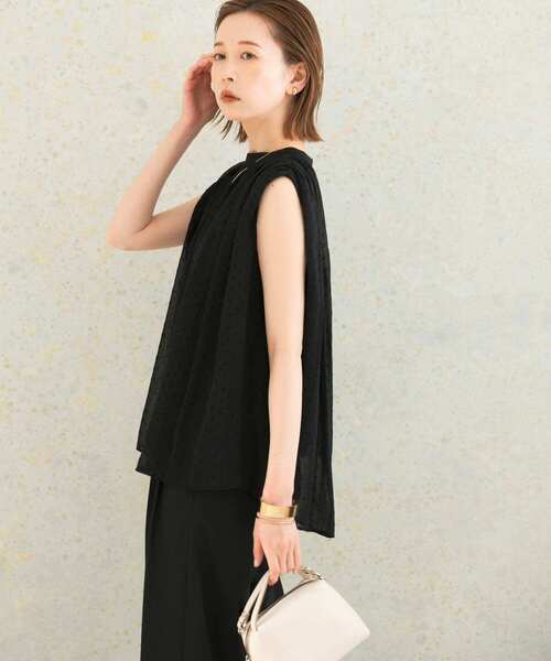 URBAN RESEARCH ROSSO WOMEN（アーバンリサーチ　ロッソ）の「シアーギャザーブラウス（シャツ/ブラウス・レディース・ブラウン/アイボリー/ブラック・FREE）」の11枚目の写真