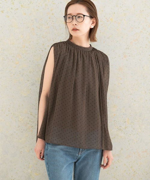 URBAN RESEARCH ROSSO WOMEN（アーバンリサーチ　ロッソ）の「シアーギャザーブラウス（シャツ/ブラウス・レディース・ブラウン/アイボリー/ブラック・FREE）」の15枚目の写真