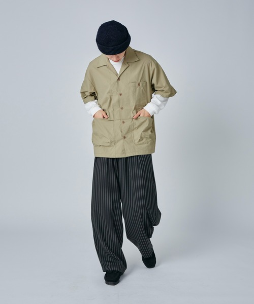 Adoon plain（アドーンプレーン）の「マイクロリップワークシャツ（シャツ/ブラウス・メンズ・チャコールグレー/ベージュ・MEDIUM/LARGE）」の10枚目の写真