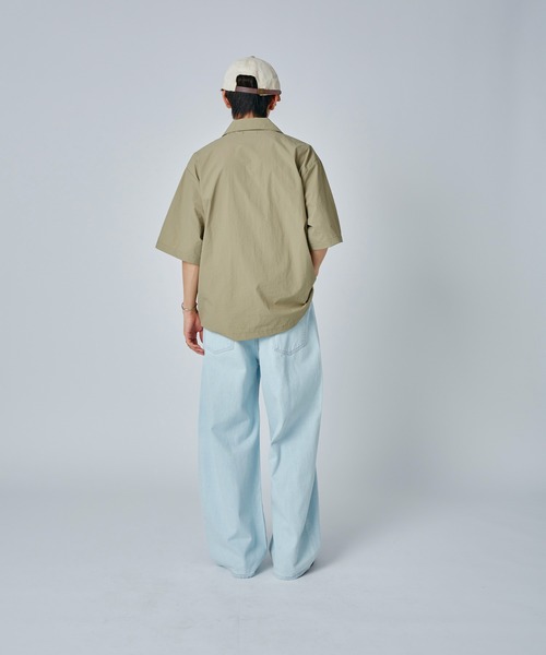 Adoon plain（アドーンプレーン）の「マイクロリップワークシャツ（シャツ/ブラウス・メンズ・チャコールグレー/ベージュ・MEDIUM/LARGE）」の18枚目の写真