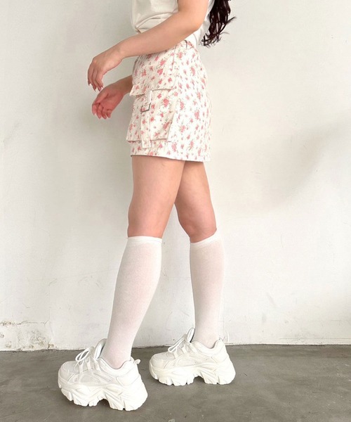 OLIVE des OLIVE(オリーブデオリーブ)の「【新色追加】カーゴミニスカート(スカート・レディース・チャコールグレー/ワンウォッシュ/その他/チェック/ピンク/ブラウン/ピンク系その他/ネイビー/ブルー・FREE)」の18枚目の写真