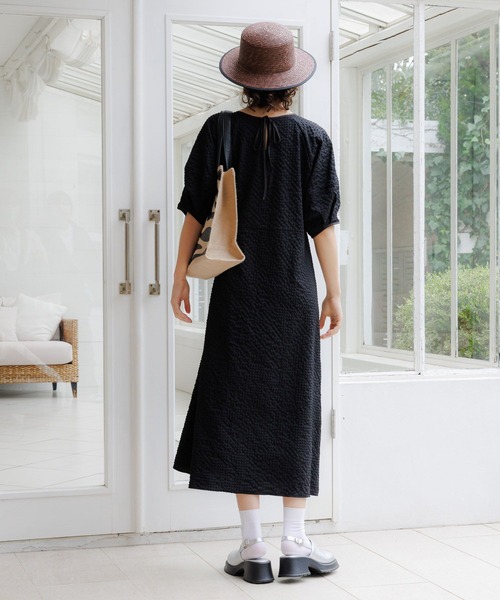 LAKOLE（ラコレ）の「ランタンスリーブチェックワンピース / 115649（ワンピース・レディース・グリーン/ブラック/ライトベージュ・SMALL/MEDIUM）」の7枚目の写真