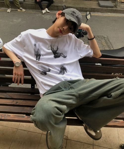 MGV(エムジーヴィー)の「モノトーンプリントTシャツ(Tシャツ/カットソー・メンズ・ブラック/ホワイト・X-LARGE/LARGE/MEDIUM)」の6枚目の写真