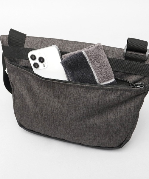 MADDEN EQUIPMENT(メデン イクイップメント)の「撥水 フラップショルダーバッグ OURAY(オウレイ)(ショルダーバッグ・メンズ・オフホワイト/ブラック・FREE)」の13枚目の写真