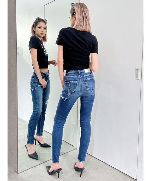 ハローキティコラボ(ハローキティコラボ)の「【ハローキティコラボ】GYDA BUNNY×ハローキティ ショートTシャツ(Tシャツ/カットソー・レディース・ブラック/オフホワイト・FREE)」の13枚目の写真