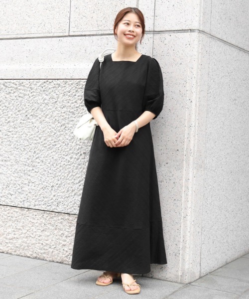 Pierrot(ピエロ)の「ストライプスクエアネックワンピース(ワンピース・レディース・ブラック/オフホワイト・PM/M/L)」の15枚目の写真