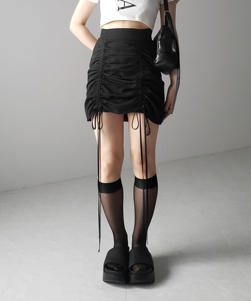 me+em select(ミームセレクト)の「※※【 インパン裏地付 / セルフカット調節可能 】 ストラップダブルリボンシャーリングミニスカート / strap double ribbon shirring mini skirt(スカート・レディース・グレー/ブラック/アイボリー・SMALL/LARGE/MEDIUM)」の20枚目の写真