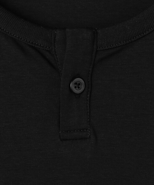 green label relaxing(グリーンレーベルリラクシング)の「JUSTFIT エアリー ソフト ヘンリーネック カットソー(Tシャツ/カットソー・メンズ・ブラック/ホワイト/ネイビー・S/M/L/XL)」の22枚目の写真