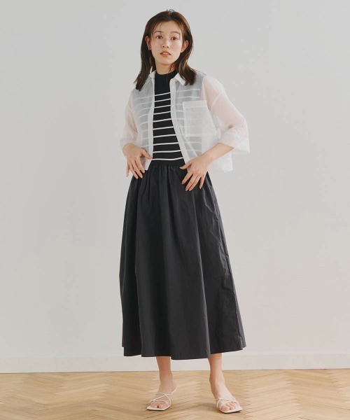 Droite lautreamont(ドロワットロートレアモン)の「【カタログ掲載】ロンドオーガンザクロップドシャツ≪洗濯機で洗える≫(シャツ/ブラウス・レディース・オフホワイト/チャコールグレー/ピンク・M)」の13枚目の写真
