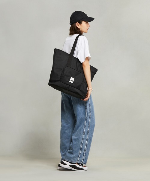adidas(アディダス)の「アディダス プライム トートバッグ / アディダス adidas(スーツケース/キャリーバッグ・メンズ・ブラック・FREE)」の11枚目の写真