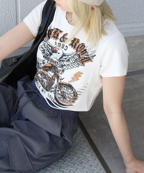 SpRay(スプレイ)の「EAGLEブロークン半袖ショート丈Tシャツ(Tシャツ/カットソー・レディース・オフホワイト/ブラウン・FREE)」の12枚目の写真