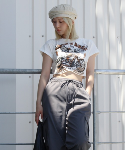 SpRay(スプレイ)の「EAGLEブロークン半袖ショート丈Tシャツ(Tシャツ/カットソー・レディース・オフホワイト/ブラウン・FREE)」の14枚目の写真