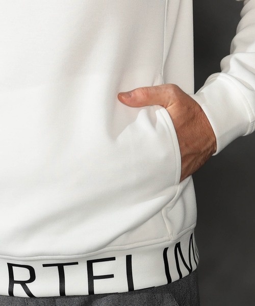 HIDEAWAYS NICOLE（ハイダウェイニコル）の「ロゴダンボールモックネックプルオーバー（Tシャツ/カットソー・メンズ・オフホワイト/カーキ/グレイッシュベージュ/ブラック・X-LARGE/LARGE/MEDIUM）」の13枚目の写真