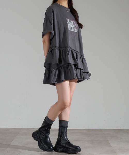 セール】裾フリルチュニックTシャツ【ZOZOTOWN限定アイテム