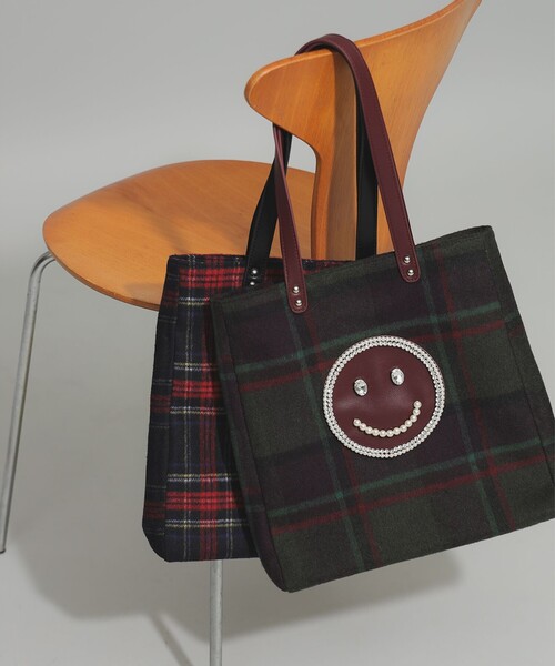 Ray BEAMS(レイビームス)の「ECODECO / 別注 チェック トートバッグ(トートバッグ・レディース・ダークグリーン/レッド・ONE SIZE)」の6枚目の写真