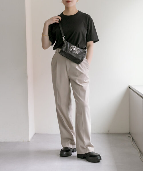 ear PAPILLONNER(イアパピヨネ)の「【CAMPO MAGGI(カンポマッジ)】ear別注/ボックスショルダーバッグ(ショルダーバッグ・レディース・ブラック・FREE)」の7枚目の写真