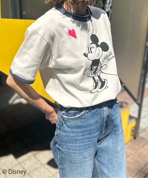 Disney(ディズニー)の「【Disney】別注 Mickey 発泡ハート/ミニーマウス リンガーTシャツ(Tシャツ/カットソー・レディース・ネイビー/スミクロ/グリーン・MEDIUM)」の8枚目の写真