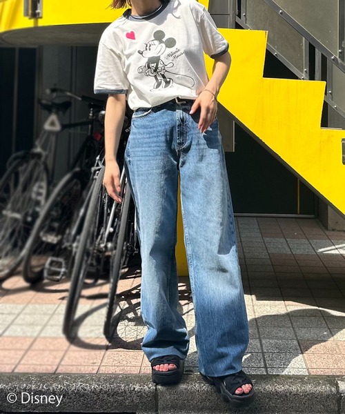 Disney(ディズニー)の「【Disney】別注 Mickey 発泡ハート/ミニーマウス リンガーTシャツ(Tシャツ/カットソー・レディース・ネイビー/スミクロ/グリーン・MEDIUM)」の13枚目の写真