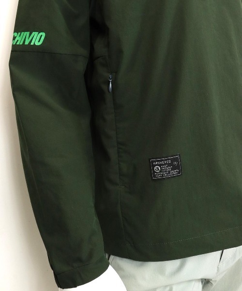 archivio(アルチビオ)の「<MENS>サイドドロスト撥水プルオーバー【2024年秋冬】(スウェット・メンズ・ブラック/ベージュ/グリーン・M/L/LL)」の11枚目の写真