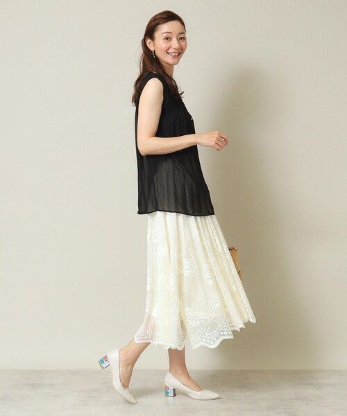 ITS'DEMO(イッツデモ)の「◆【通勤/前開き/手洗い可】プリーツシアーブラウス(シャツ/ブラウス・レディース・ブラック/オリーブ/ダークブラウン・00)」の6枚目の写真