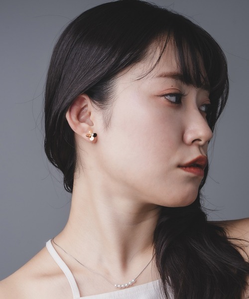 Os accessory(オズアクセサリー)の「【金属アレルギー対応】Os -オズ- タイニーフラワーピアス(ピアス(両耳用)・レディース・シルバー/ゴールド・FREE)」の13枚目の写真