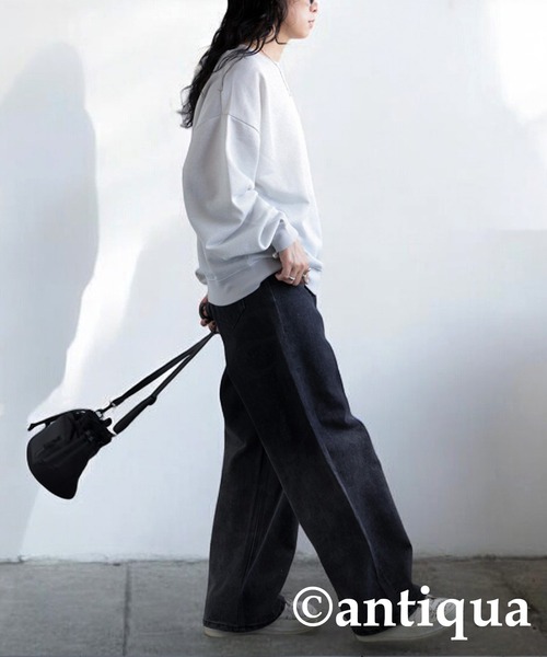 antiqua(アンティカ)の「ラメ裏毛トップス(スウェット・レディース・グレー/ホワイト・ONESIZE)」の6枚目の写真