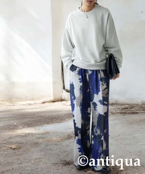 antiqua(アンティカ)の「ラメ裏毛トップス(スウェット・レディース・グレー/ホワイト・ONESIZE)」の9枚目の写真