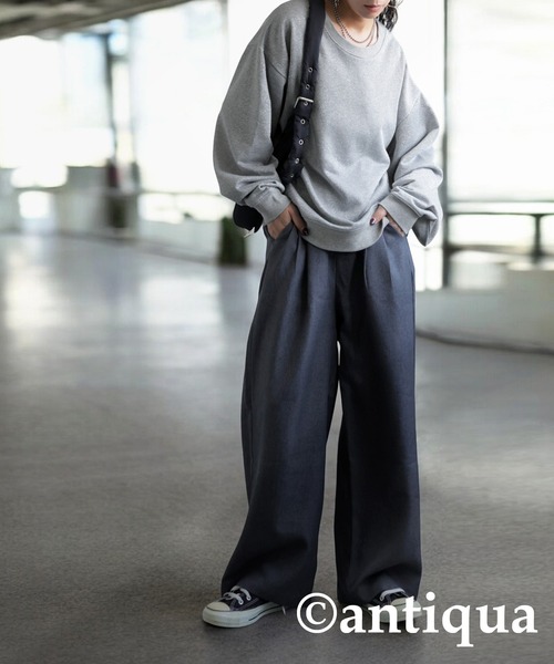 antiqua(アンティカ)の「ラメ裏毛トップス(スウェット・レディース・グレー/ホワイト・ONESIZE)」の11枚目の写真
