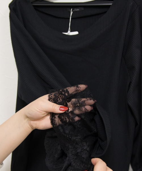 CLETTE(クレット)の「袖レースデザインリブプルオーバー(Tシャツ/カットソー・レディース・オフホワイト/ブラック/グレイッシュベージュ・LL/3L/4L)」の22枚目の写真