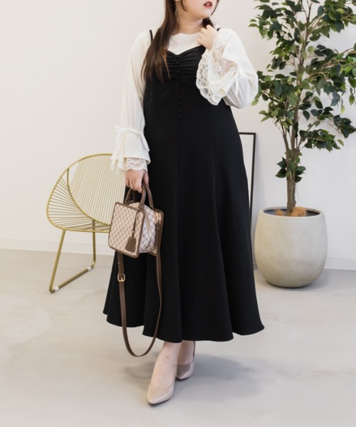 CLETTE(クレット)の「袖レースデザインリブプルオーバー(Tシャツ/カットソー・レディース・オフホワイト/ブラック/グレイッシュベージュ・LL/3L/4L)」の8枚目の写真