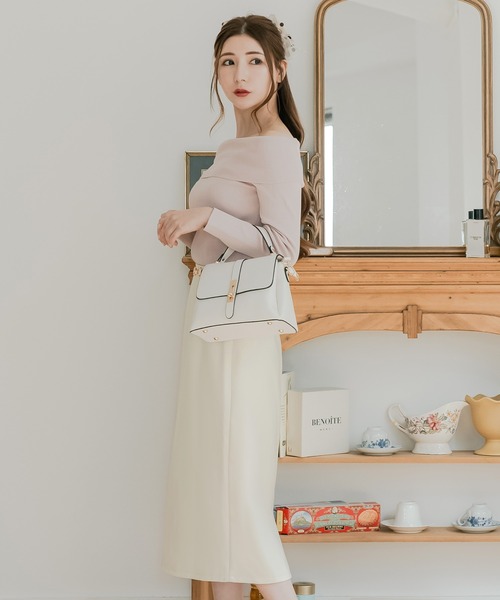 Julia Boutique(ジュリアブティック)の「選べるショート丈・ミディアム丈・ロング丈 ベルト付きタイトスカート(スカート・レディース・ブラック/グレー/ブルー/グレイッシュベージュ/アイボリー・SHORT/MEDIUM/LONG)」の17枚目の写真