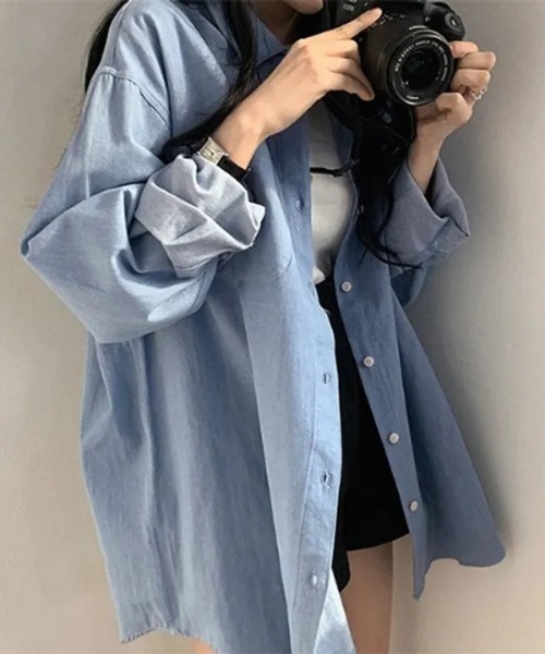 gossip!ロサンゼルス(ゴシップロサンゼルス)の「Y2K ビッグデニムシャツ(シャツ/ブラウス・レディース・ブルー/ネイビー・FREE)」の4枚目の写真