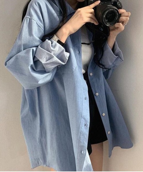 gossip!ロサンゼルス(ゴシップロサンゼルス)の「Y2K ビッグデニムシャツ(シャツ/ブラウス・レディース・ブルー/ネイビー・FREE)」の6枚目の写真