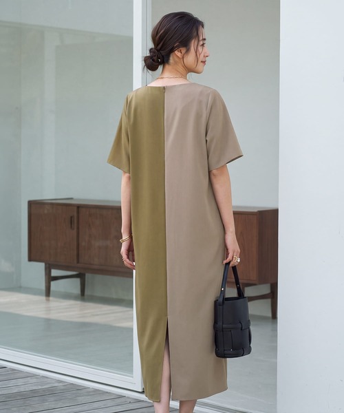 STYLE DELI（スタイルデリ）の「ハーフ微配色キーネックワンピース（ワンピース・レディース・グレー系その他/ベージュ系その他・SMALL/MEDIUM）」の4枚目の写真