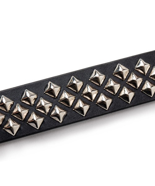 CALEE(キャリー)の「STUDS LEATHER NARROW BELT(ベルト・メンズ・ブラック・MEDIUM/LARGE/SMALL/X-LARGE)」の4枚目の写真