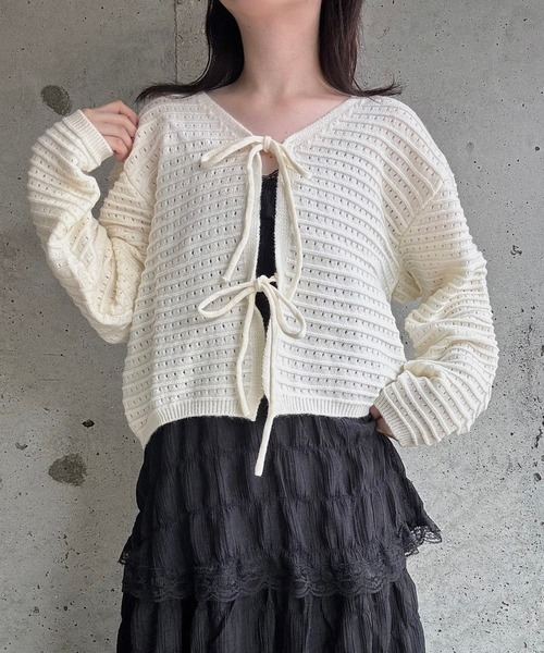 merrylatte（メリーラテ）の「リボンニットカーディガン（ニット/セーター・レディース・ホワイト・FREE）」の2枚目の写真