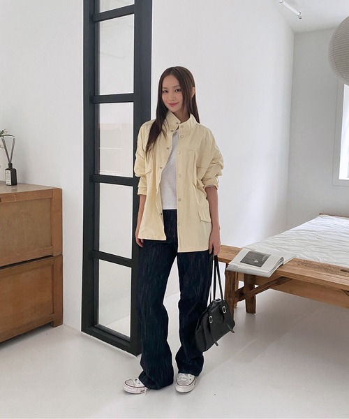by muni:r（バイ ムニール）の「デイリーマウンテンパーカー/2024 AW COLLECTION（マウンテンパーカー・レディース・クリーム/チャコール・FREE）」の15枚目の写真