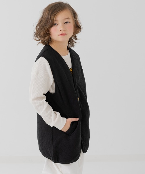 JAM & LINK（ジャムアンドリンク）の「ニットキルト ロングベスト（ベスト・キッズ・ブラック/カーキ/オートミール・140cm/160cm）」の22枚目の写真