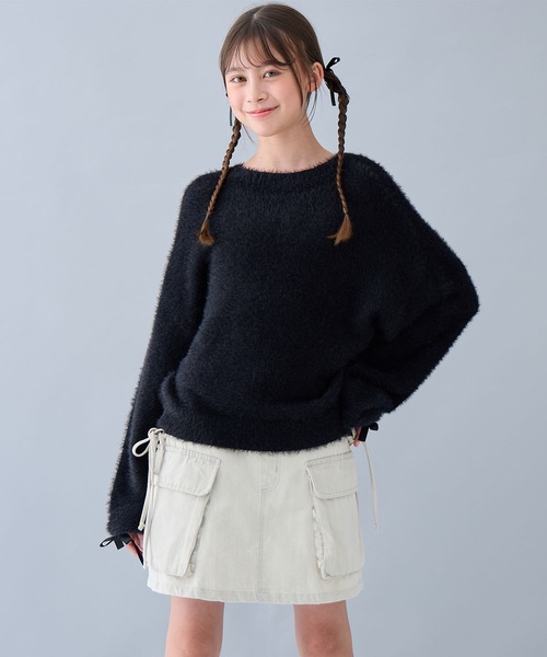 Amourire girl（アムリールガール）の「袖リボンシャギーニットプルオーバー（130㎝～160㎝）（ニット/セーター・キッズ・イエロー/パープル/ベージュ/オフホワイト/ブルー/ブラック/ピンク・160cm/130cm/140cm/150cm）」の22枚目の写真