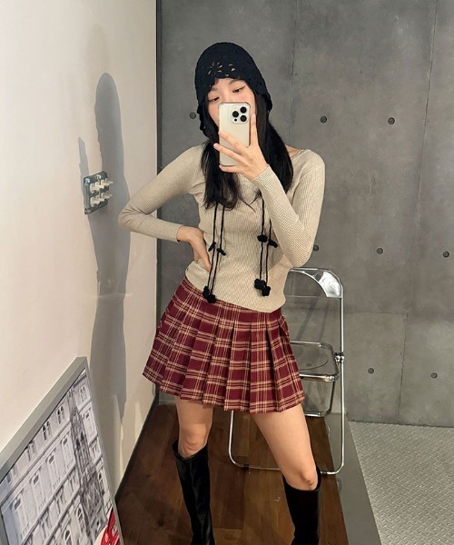 VIVID LADY(ビビッドレディー)の「タータンチェック チェックスカート レディース(スカート・レディース・レッド/グレー・MEDIUM/SMALL)」の12枚目の写真