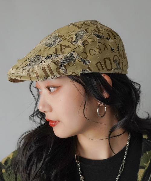 SPINNS（スピンズ）の「ダメージプリント コットンハンチング（ハンチング/ベレー帽・レディース・ベージュ/ブラック・ONESIZE）」の5枚目の写真